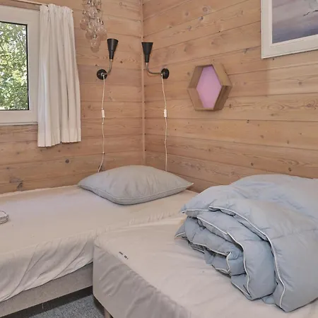 Beautiful In With 4 Bedrooms, Sauna And Wifi Knebel